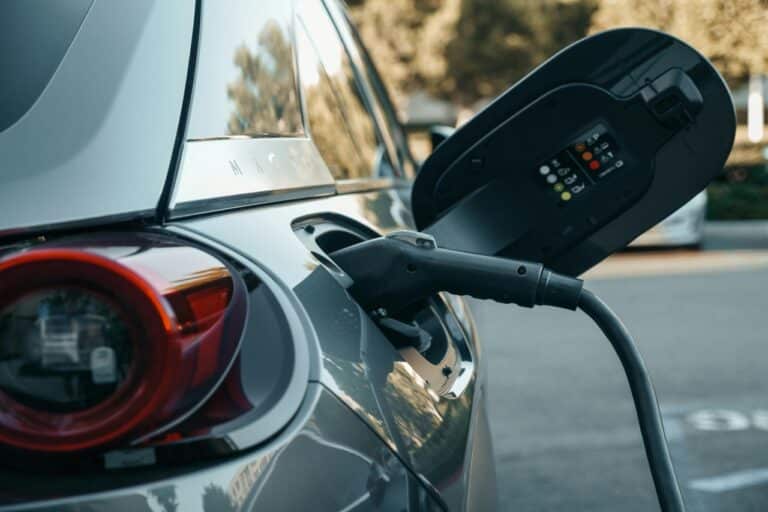 La recharge électrique ; un service pratique si vous devez prendre la route après la livraison
