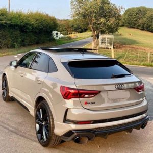 Audi RS Q3 Sportback beige de Kirrigo, service de convoyage de véhicules en Bretagne